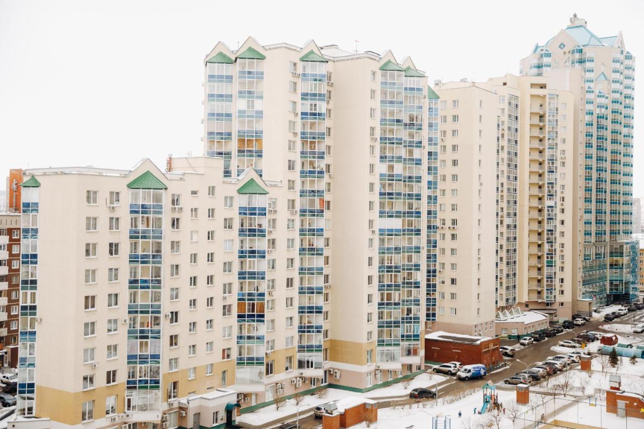 Arenda Kvartiry V Bazhovskom Apartment Ekaterinburg Luaran gambar