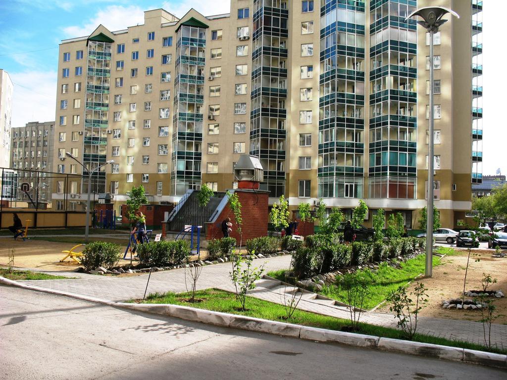 Arenda Kvartiry V Bazhovskom Apartment Ekaterinburg Luaran gambar